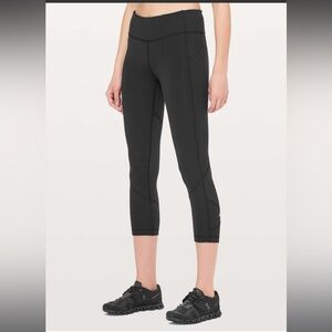 Lululemon Pace Rival Crop *Full-On Luxtreme 22" Size 4